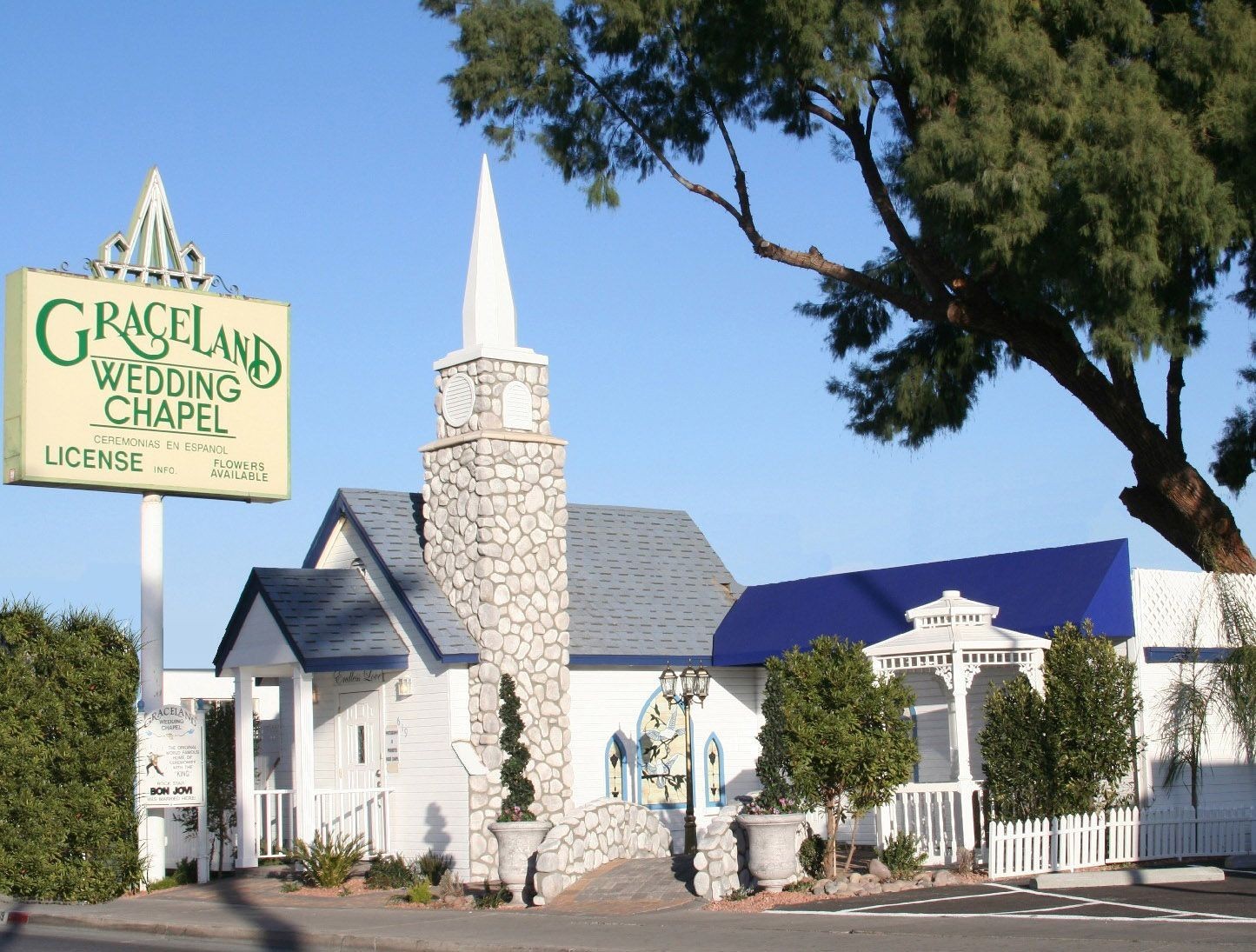 Graceland Wedding Chapel
