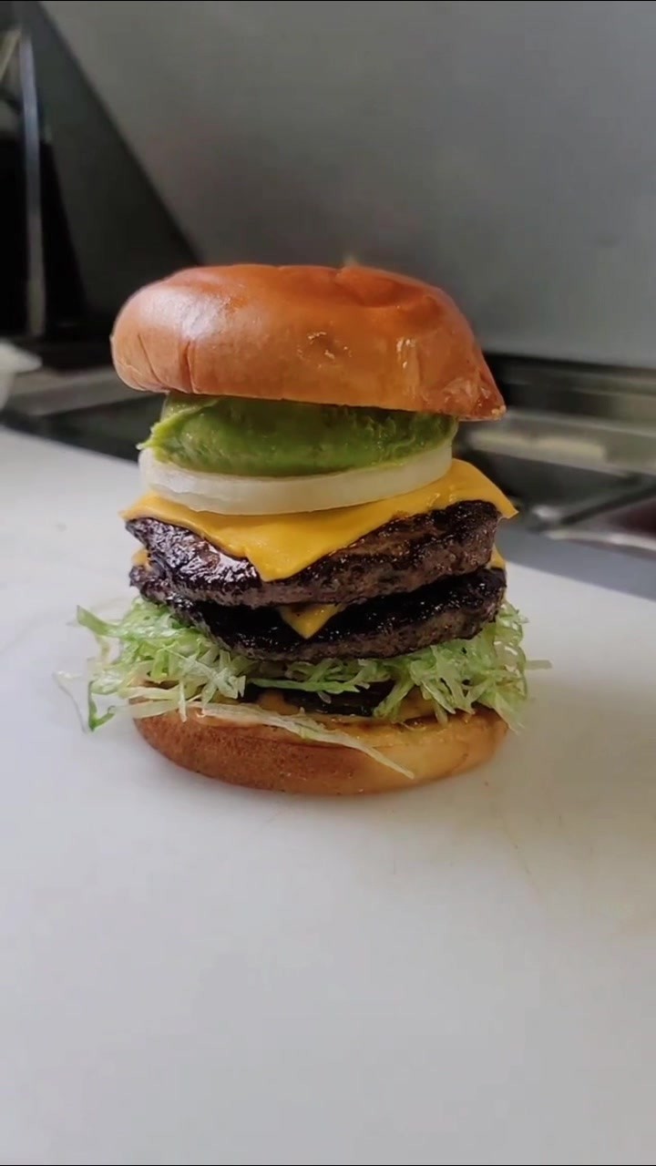 Cali Burgers at Calibombs & Burgers