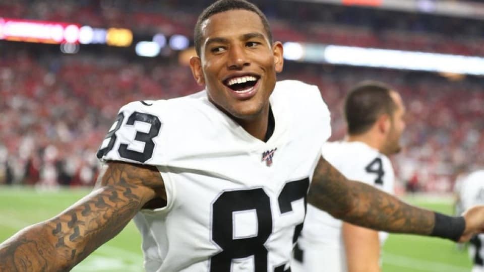Darren Waller 10 receptions, 105 yards, 10.5 yards per reception and a Touchdown agaisnt the Ravens