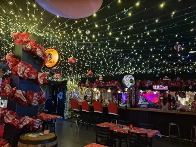 Immersive Holiday Experiences