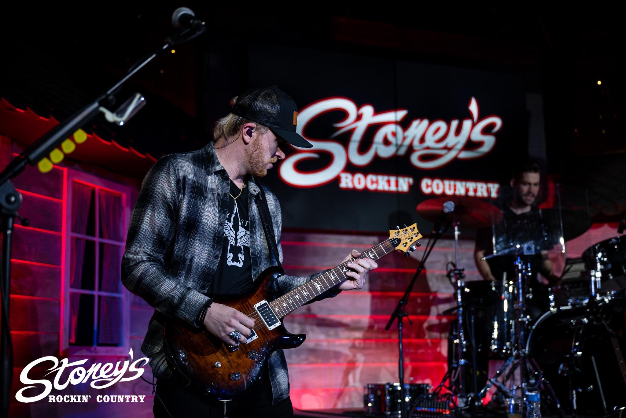 Stoney’s Rockin’ Country