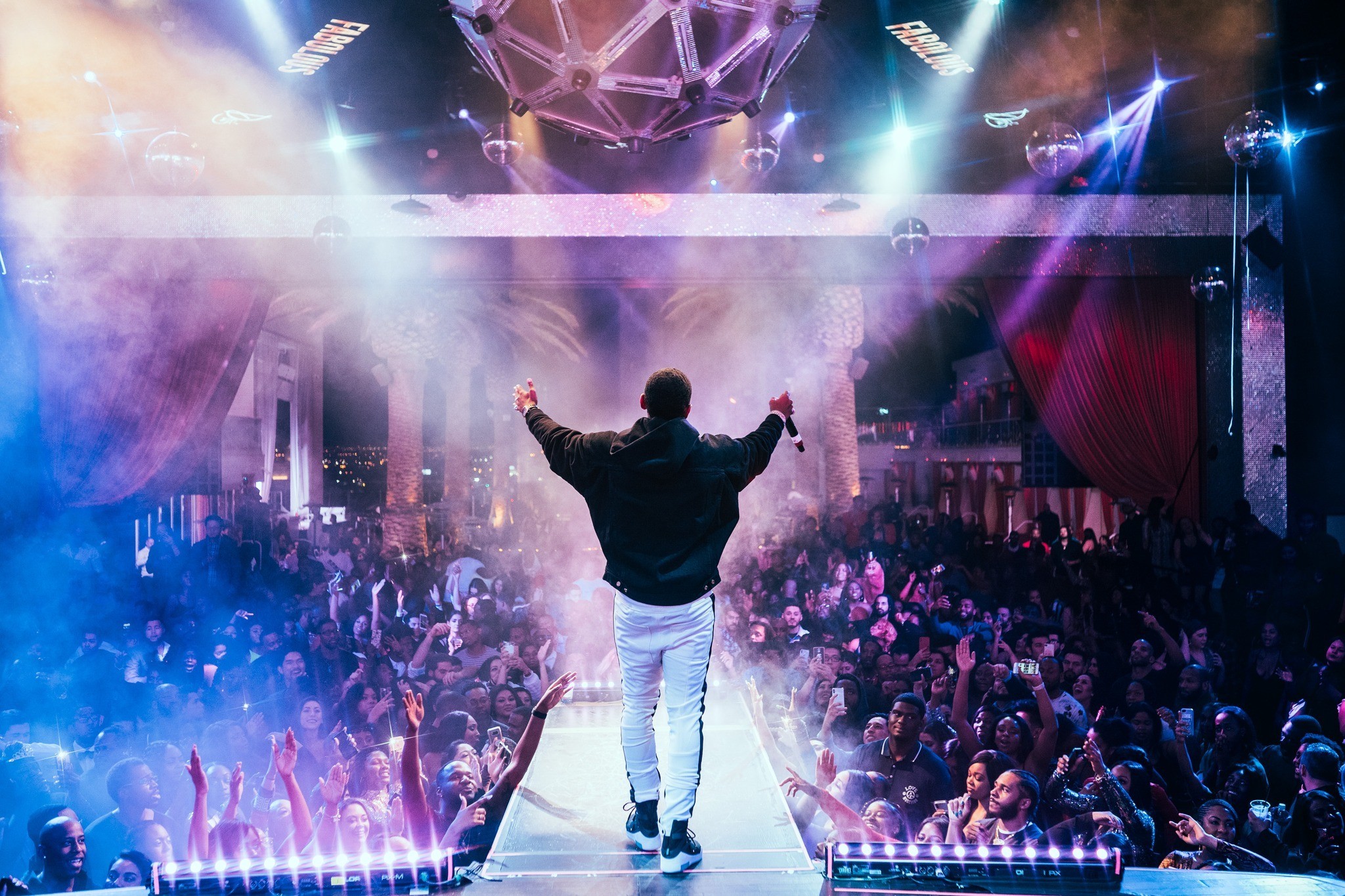 Get wild at Drai's Nightclub
