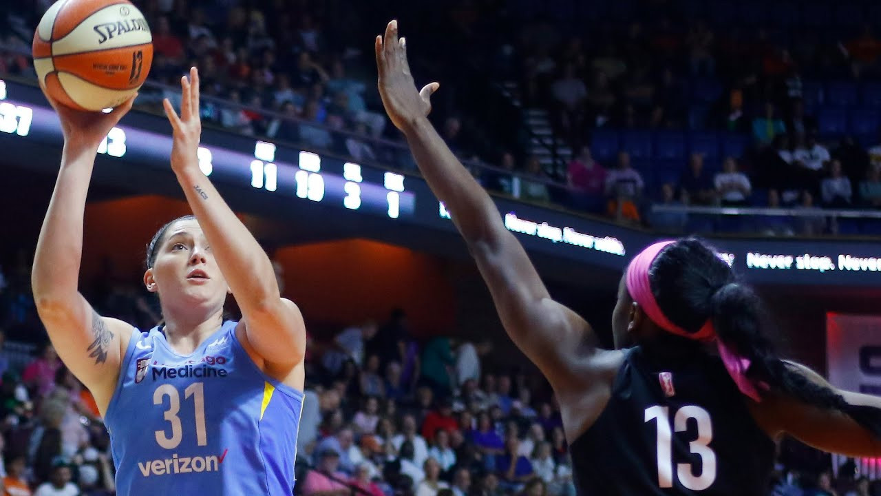 #3 Stefanie Dolson could be a key player for the Las Vegas Aces in 2022.