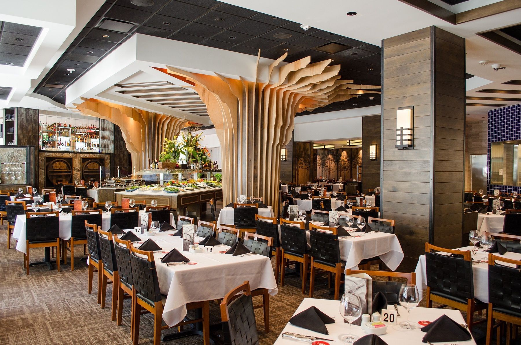 Host Your Wedding Reception at These World-class Vegas Restaurants